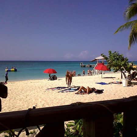 Ocean View Montego Bay Apartment Екстер'єр фото